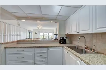 2311 S Cypress Bend Dr #419A, Pompano Beach, FL 33069 - Photo 19
