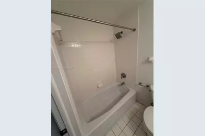 185 SE 14th Ter #1411, Miami, FL 33131 - Photo 9