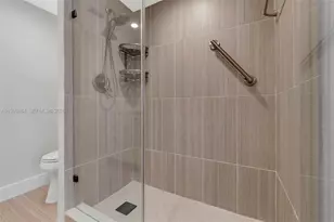 3050 NE 48th St, Fort Lauderdale, FL 33308 - Photo 23
