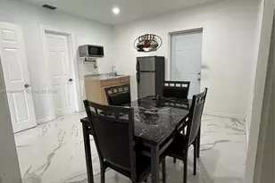 1081 NW 185th Dr, Miami Gardens, FL 33169 - Photo 1