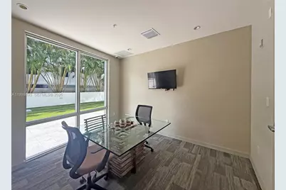 1010 SW 2nd Ave #1709, Miami, FL 33130 - Photo 9
