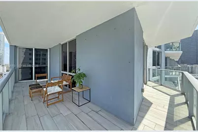 1010 SW 2nd Ave #1709, Miami, FL 33130 - Photo 17