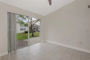 18823 SW 28th St, Miramar, FL 33029 - Photo 17