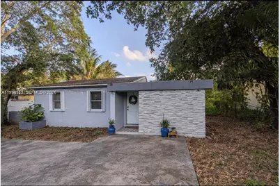 442 NE 162nd St, Miami, FL 33162 - Photo 1