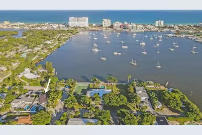 911 N Northlake Dr, Hollywood, FL 33019 - Photo 81