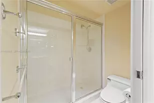 19101 NE 36th Ct, Aventura, FL 33180 - Photo 11