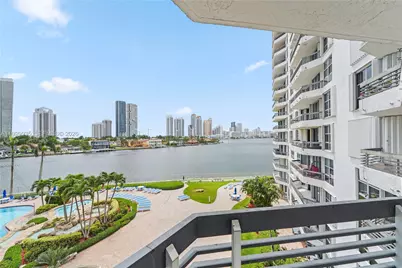 19101 NE 36th Ct #509, Aventura, FL 33180 - Photo 3