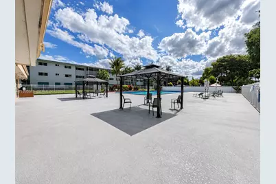 950 Hillcrest Dr #302, Hollywood, FL 33021 - Photo 31