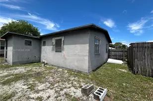 164 SW 2nd Ct, Deerfield Beach, FL 33441 - Photo 17