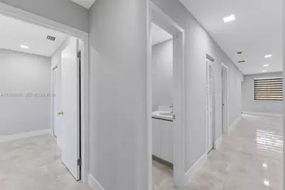 15685 SW 82nd Cir Ln #28, Miami, FL 33193 - Photo 3