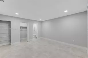 15685 SW 82nd Cir Ln, Miami, FL 33193 - Photo 17