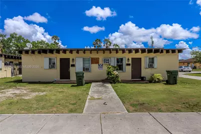 611 SW 8th Ave, Homestead, FL 33030 - Photo 1