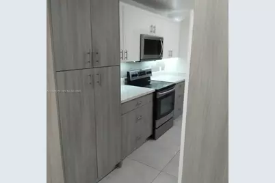 1565 NE 48th St, Pompano Beach, FL 33064 - Photo 3