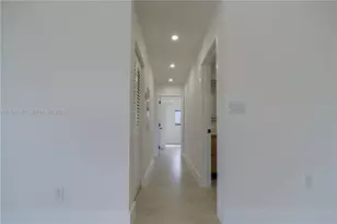 8220 SW 29th St, Miami, FL 33155 - Photo 15