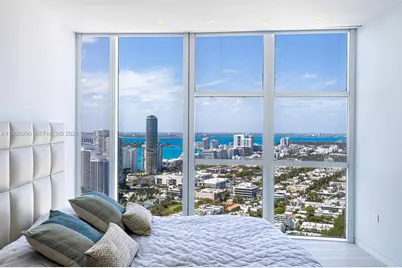 300 S Pointe Dr #PH-5, Miami Beach, FL 33139 - Photo 45