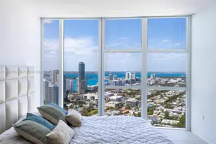 300 South Pointe Dr, Miami Beach, FL 33139 - Photo 45