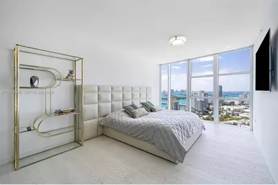 300 S Pointe Dr #PH-5, Miami Beach, FL 33139 - Photo 43