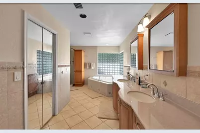 5200 NW 67th Ave, Lauderhill, FL 33319 - Photo 11