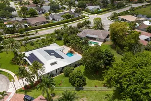 16751 Waters Edge Dr, Weston, FL 33326 - Photo 61