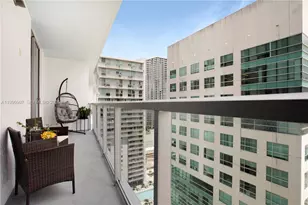 185 SW 7th St, Miami, FL 33130 - Photo 17