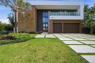 3300 NE 170th St, North Miami Beach, FL 33160 - Photo 1