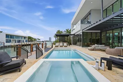 3300 NE 170th St, North Miami Beach, FL 33160 - Photo 69