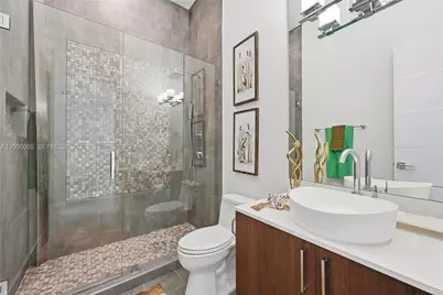 3300 NE 170th St, North Miami Beach, FL 33160 - Photo 25