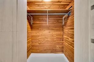 1104 NE 85th St, Miami, FL 33138 - Photo 15