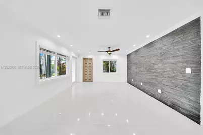 1104 NE 85th St, Miami, FL 33138 - Photo 13