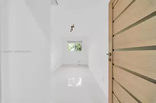 1104 NE 85th St, Miami, FL 33138 - Photo 27