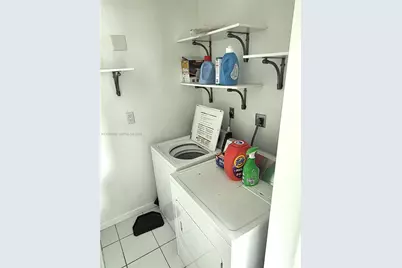 7777 W 29th Ln #202-33, Hialeah, FL 33018 - Photo 9