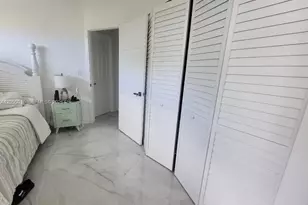 15359 SW 43rd Ln, Miami, FL 33185 - Photo 11