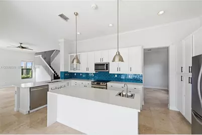 2685 NW 83rd Way, Cooper City, FL 33024 - Photo 9