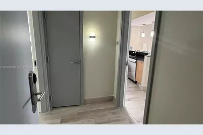 18683 Collins Ave #508, Sunny Isles Beach, FL 33160 - Photo 7