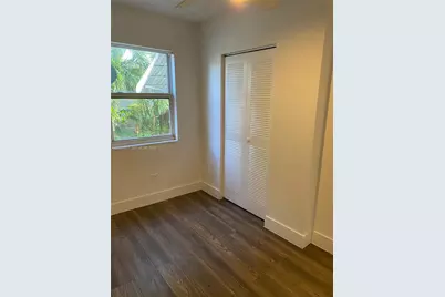 [Address not provided], Miami Beach, FL 33141 - Photo 9