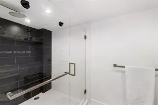 1915 Brickell Ave, Miami, FL 33129 - Photo 21