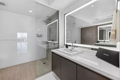 300 Sunny Isles Blvd #4-807, Sunny Isles Beach, FL 33160 - Photo 47