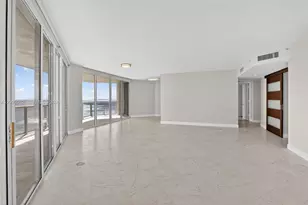 18671 Collins Ave, Sunny Isles Beach, FL 33160 - Photo 3