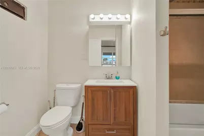 9401 Jamaica Dr, Cutler Bay, FL 33189 - Photo 21