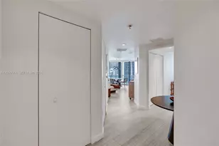 45 SW 9th St, Miami, FL 33130 - Photo 3