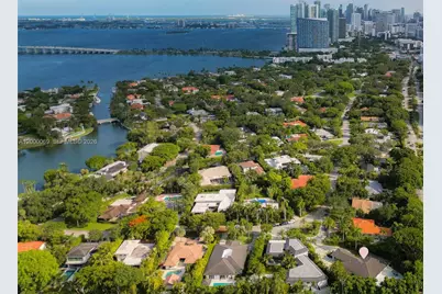 4800 Bay Point Rd, Miami, FL 33137 - Photo 73