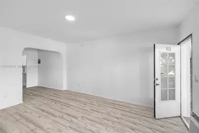 717 Espanola Way #110, Miami Beach, FL 33139 - Photo 13