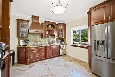 330 Viscaya Ave, Coral Gables, FL 33134 - Photo 11