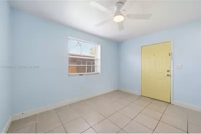 490 E 45th St, Hialeah, FL 33013 - Photo 35