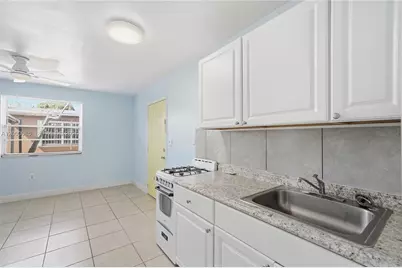 490 E 45th St, Hialeah, FL 33013 - Photo 37