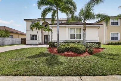 19018 NW 23rd Pl, Pembroke Pines, FL 33029 - Photo 1