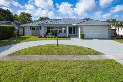 5012 Grant St, Hollywood, FL 33021 - Photo 1