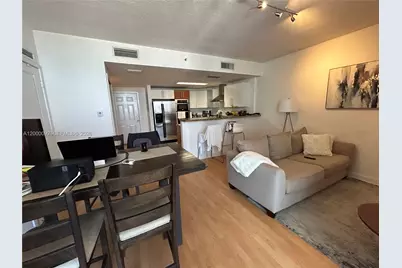 170 SE 14th St #2906, Miami, FL 33131 - Photo 3