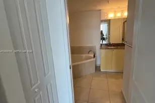 [Address not provided], Hollywood, FL 33020 - Photo 21