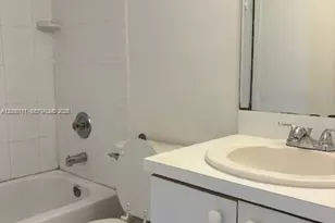 8231 NW 8th St, Miami, FL 33126 - Photo 5